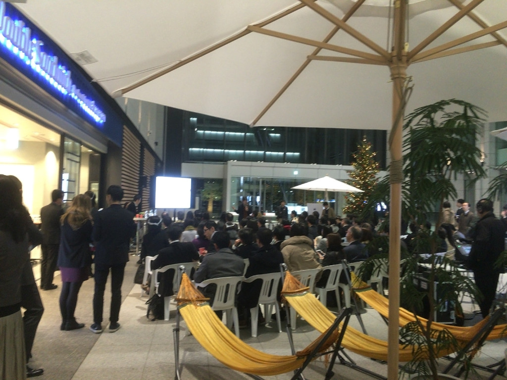 ゲール・アーキテクツのリサーチプレゼン！【レポート：大手町川端緑道プレイスメイキング社会実験調査報告会】