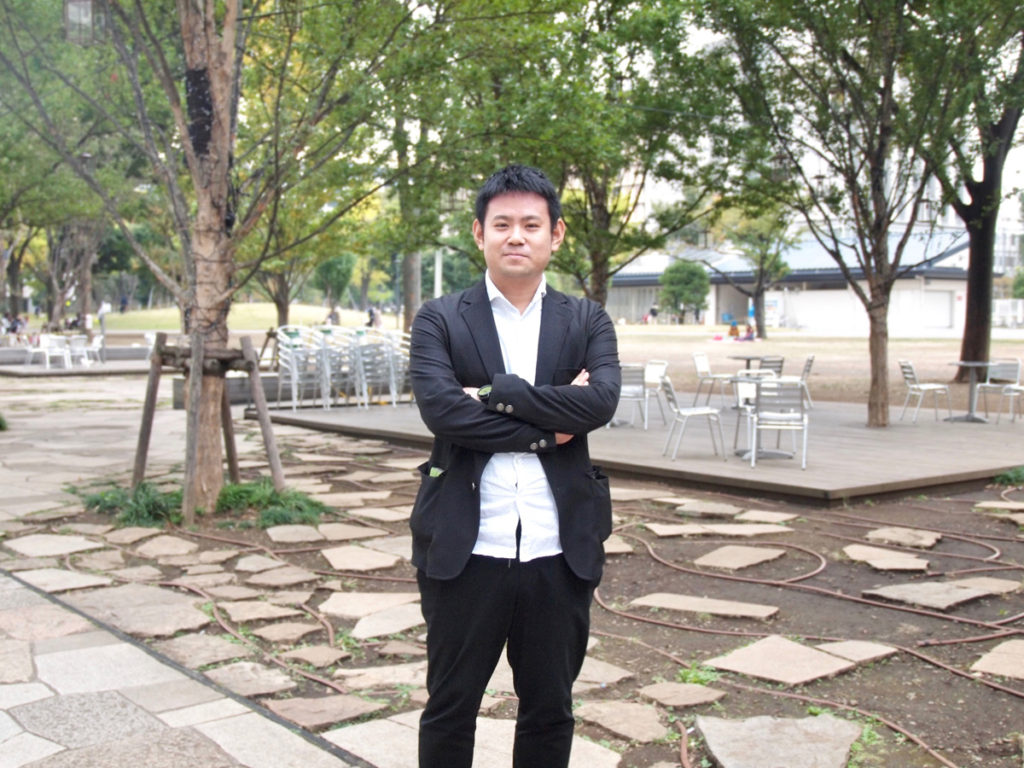 【ソトノバ・ピープル】パブリックスペース情報の発信と蓄積の場が必要──ソトノバ編集長 泉山塁威さん