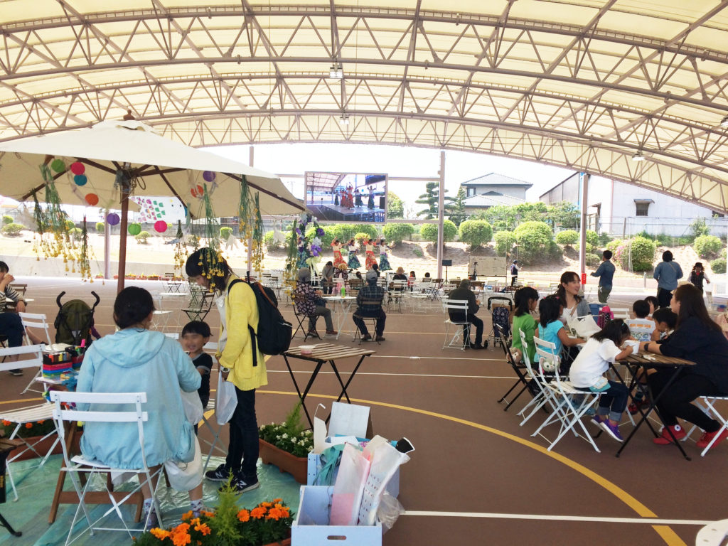 下妻らしいパブリックスペースのあり方を探る。「WaiWaiドームしもつま」グランドオープン！